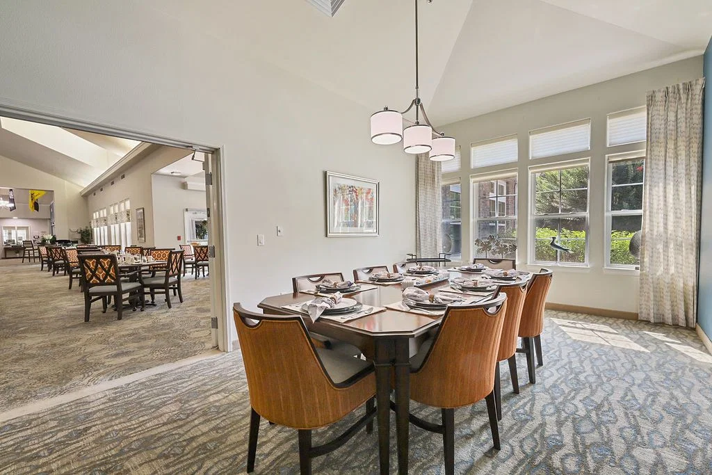 SUMMERVILLE ESTATES GRACIOUS RETIREMENT LIVING