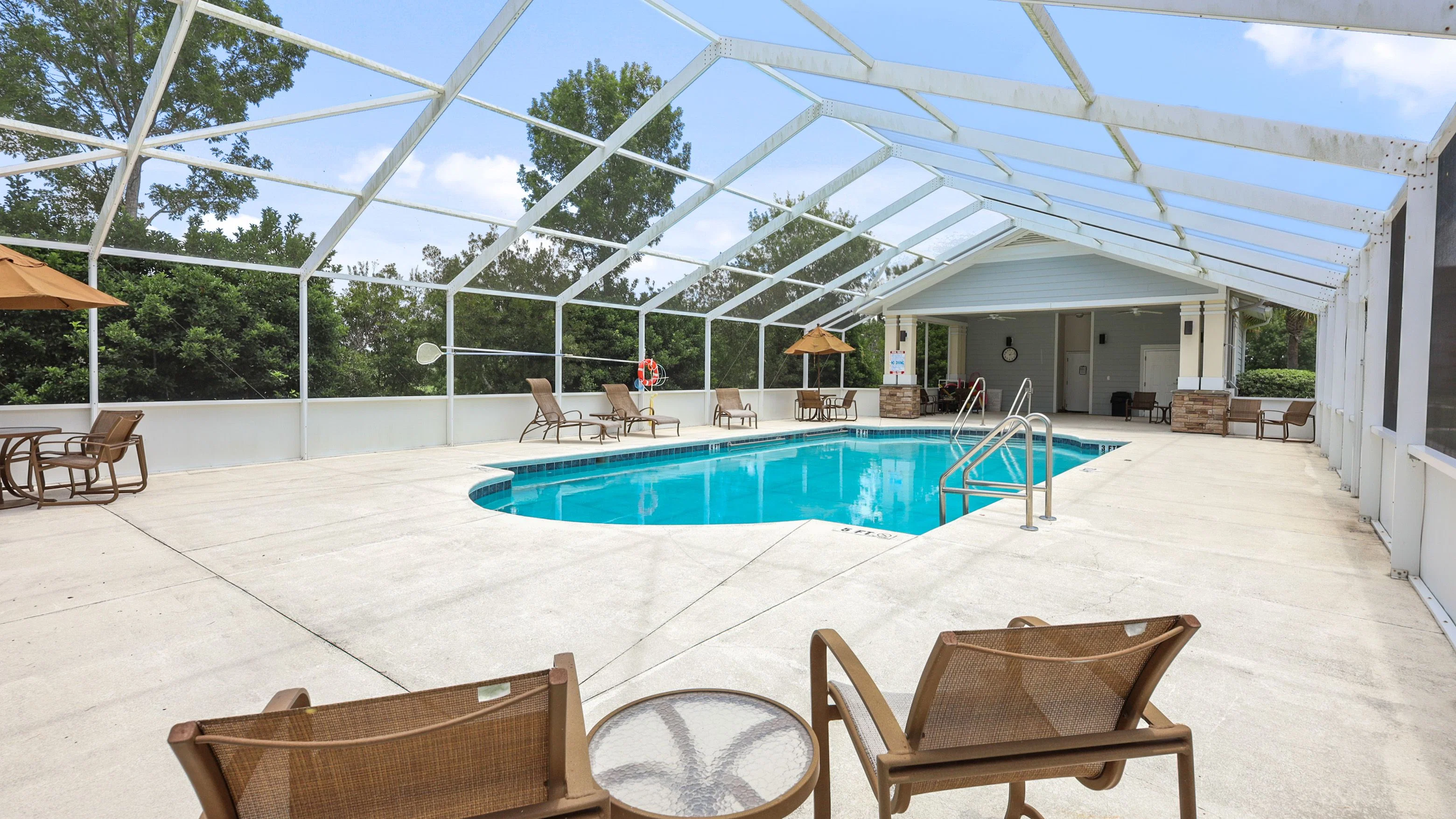 THE CARRIAGE HOUSE GRACIOUS RETIREMENT LIVING