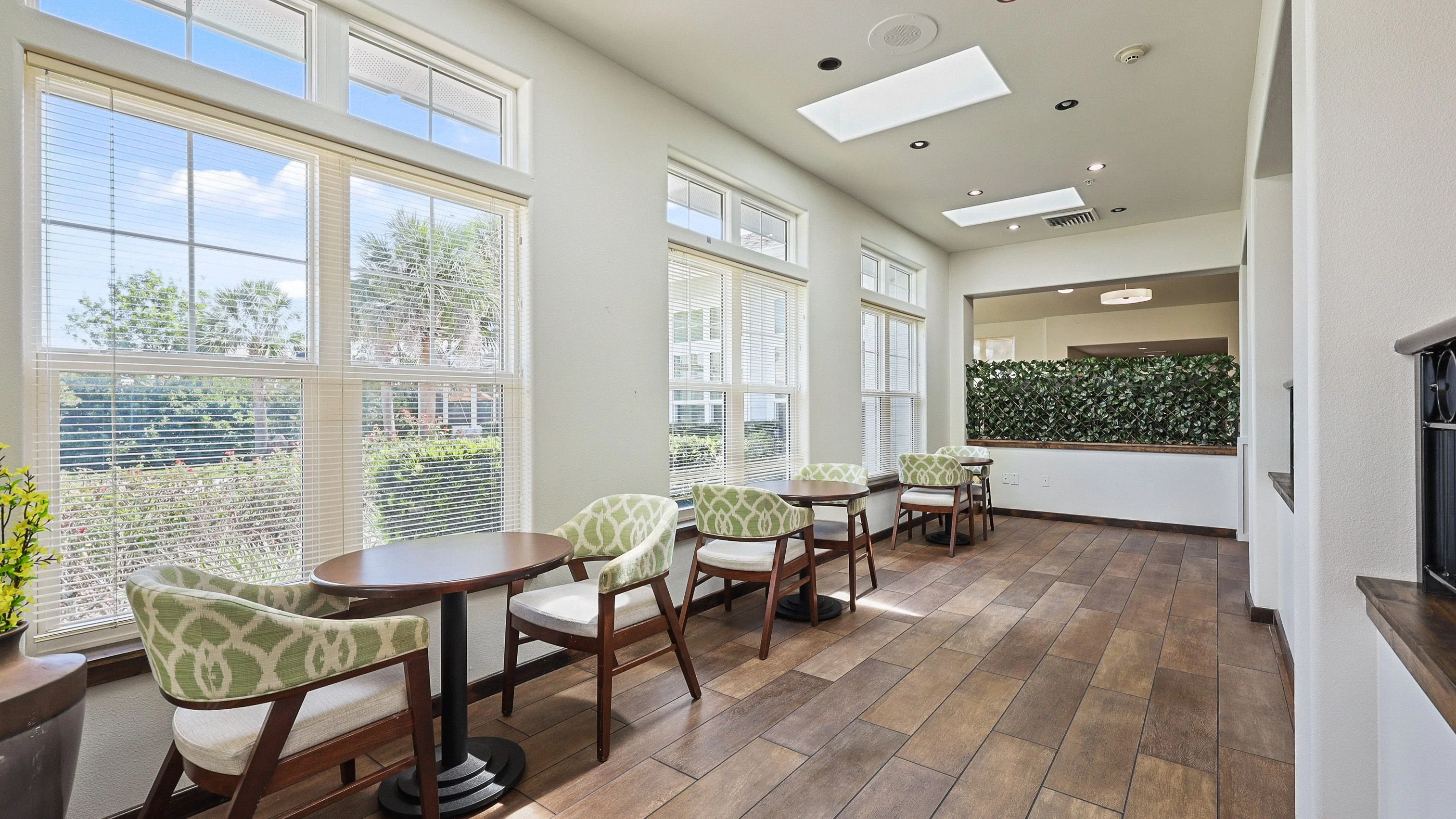 THE CARRIAGE HOUSE GRACIOUS RETIREMENT LIVING