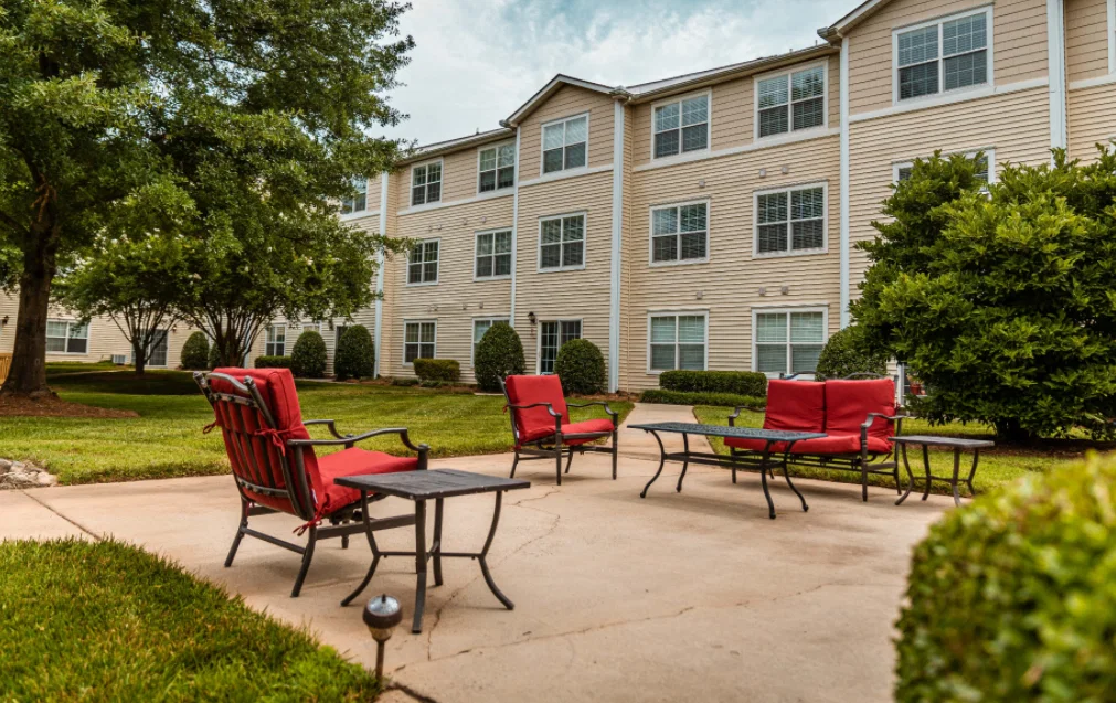 THE DORCHESTER AND MANOR INDEPENDENT SENIOR LIVING