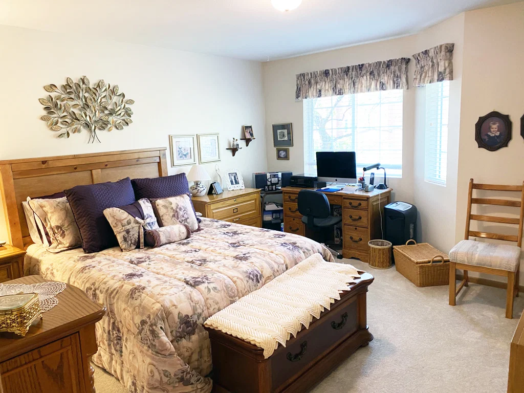 THE IRIS SENIOR LIVING