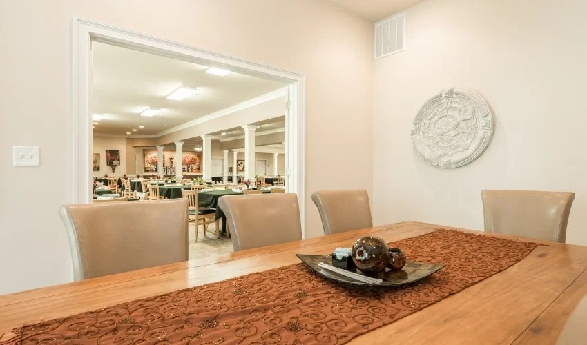 THE MANSIONS AT SANDY SPRINGS SENIOR INDEPENDENT LIVING