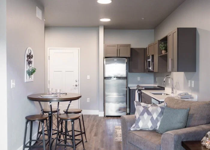 THE POINTE AT MERIDIAN