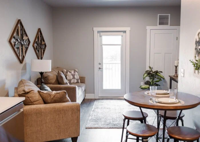 THE POINTE AT MERIDIAN