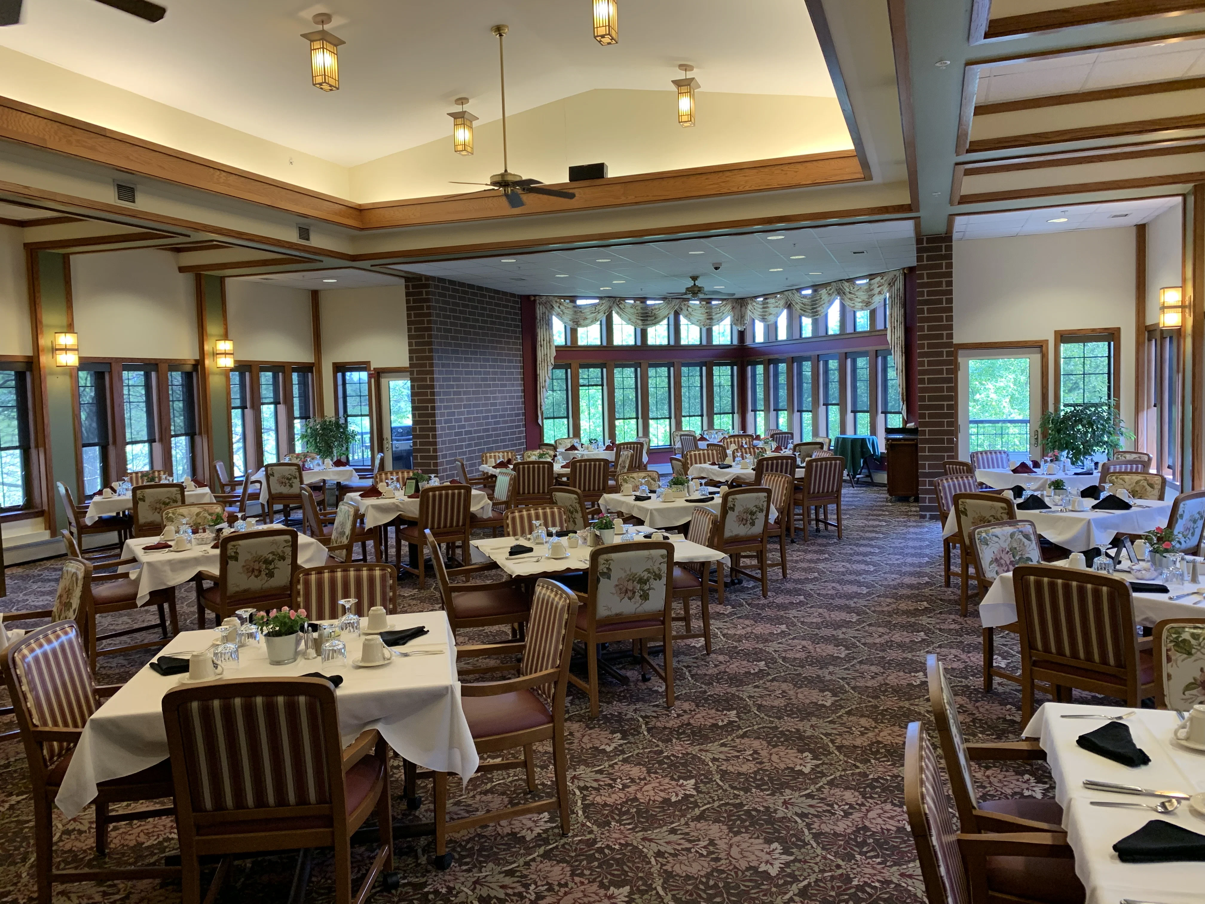 THE VILLAGE AT VICTORY LAKES