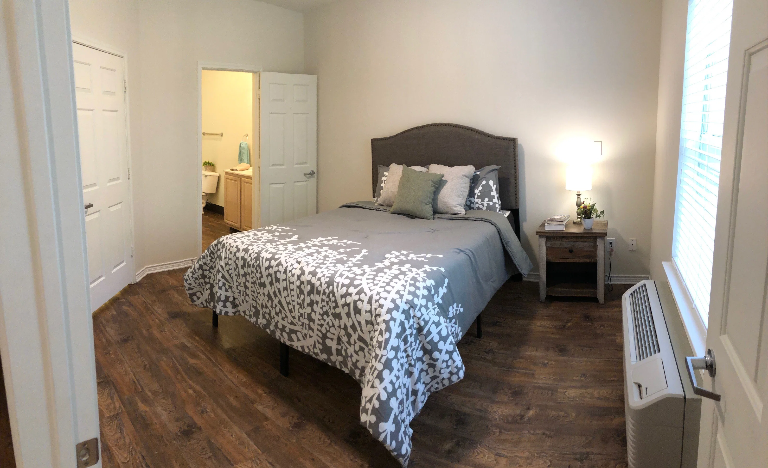 THE WATERFORD ON HIGHLAND COLONY