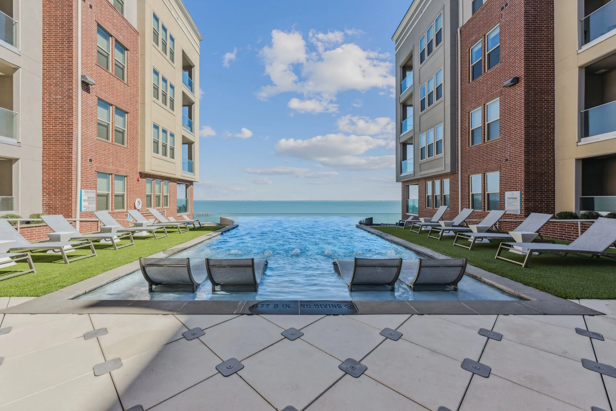 The Alexa Luxury Apartments