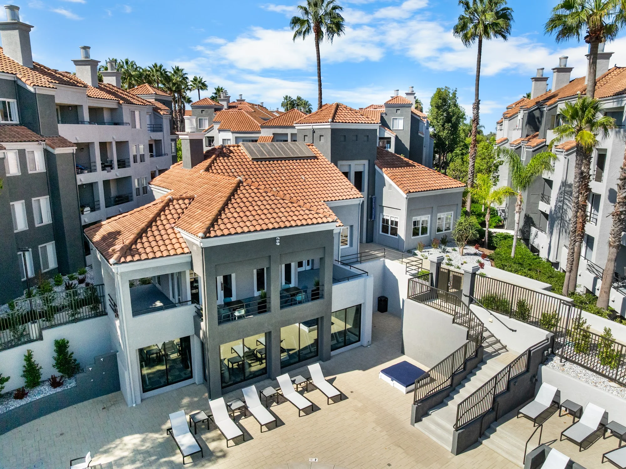 THE GRAND COSTA MESA