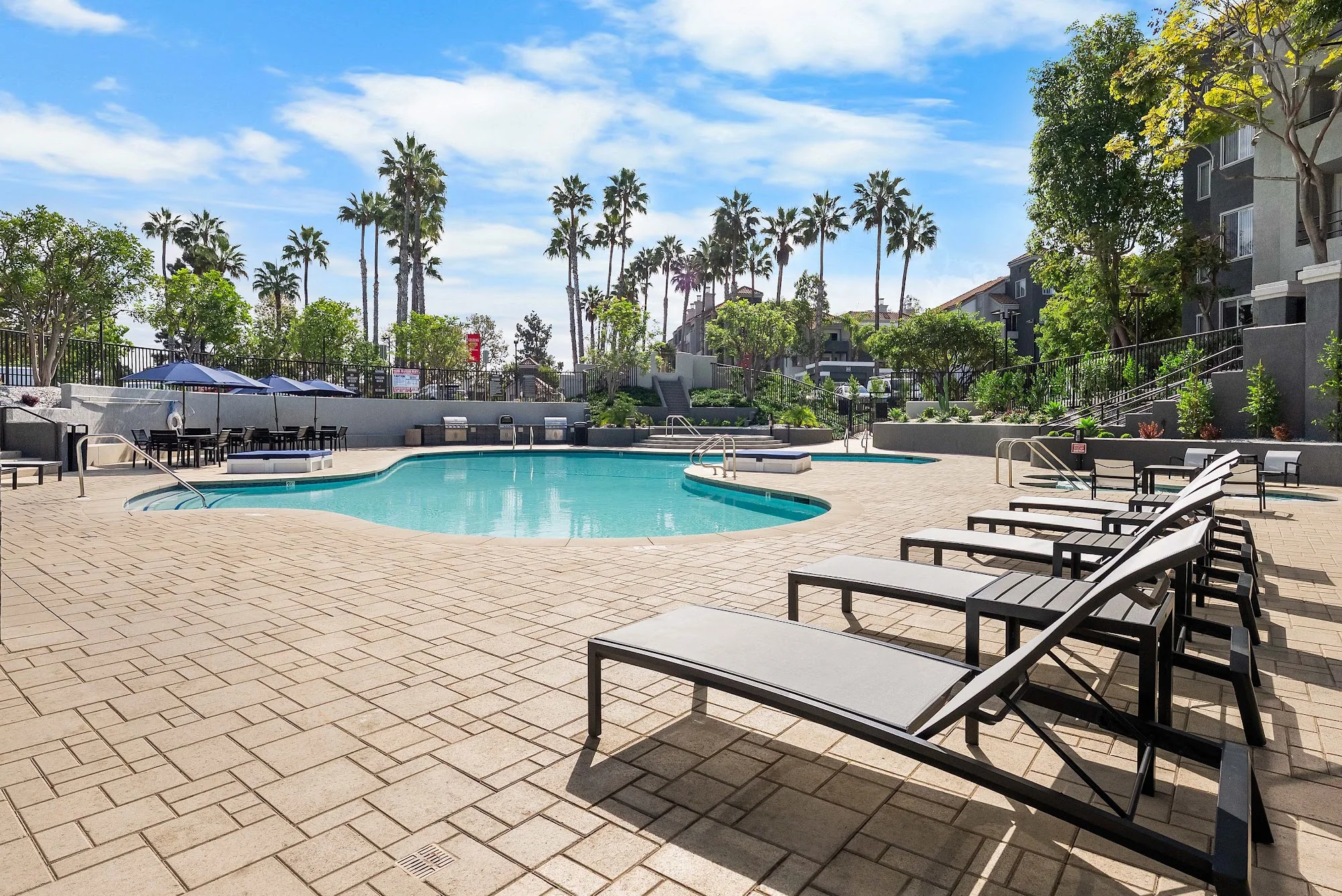 THE GRAND COSTA MESA