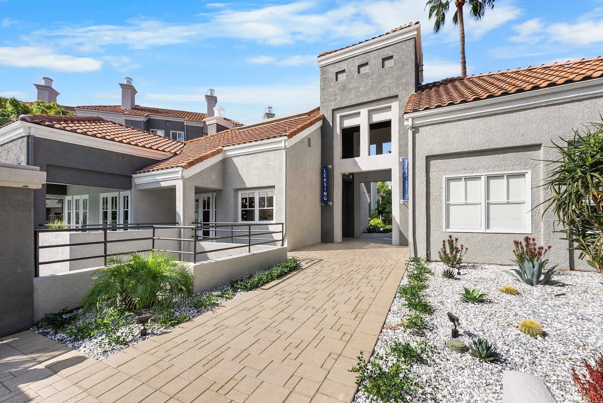 THE GRAND COSTA MESA