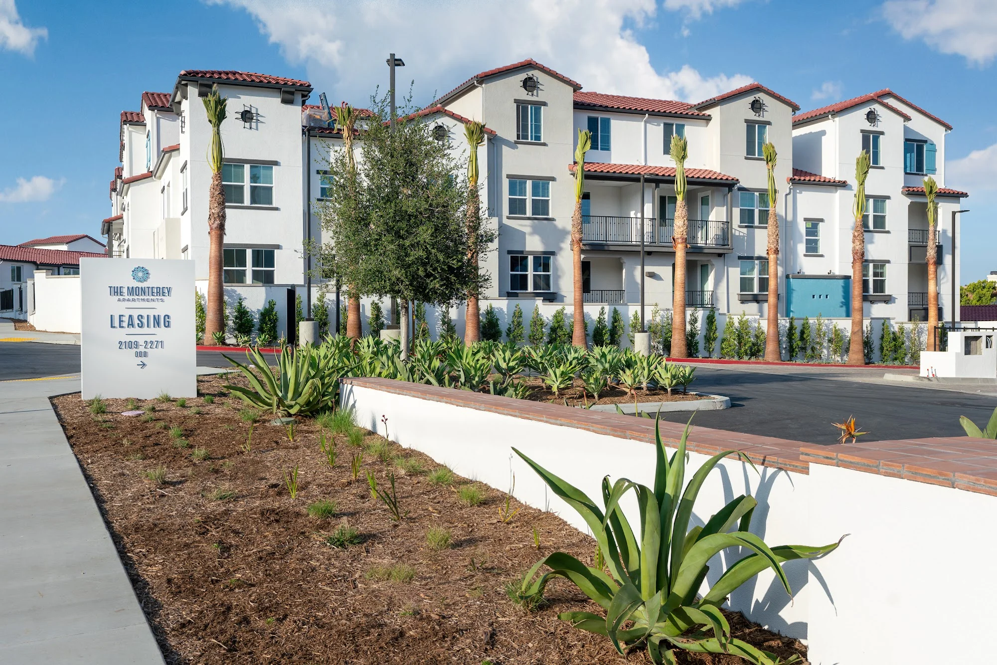 THE MONTEREY CORONA APARTMENTS