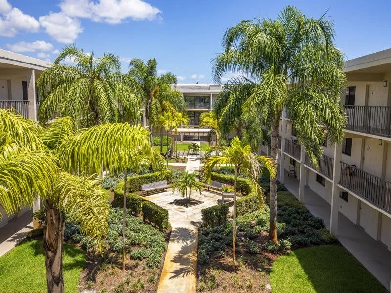 The Pointe at Ocean Boulevard