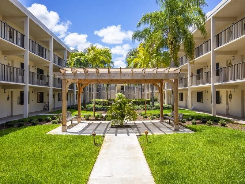 The Pointe at Ocean Boulevard