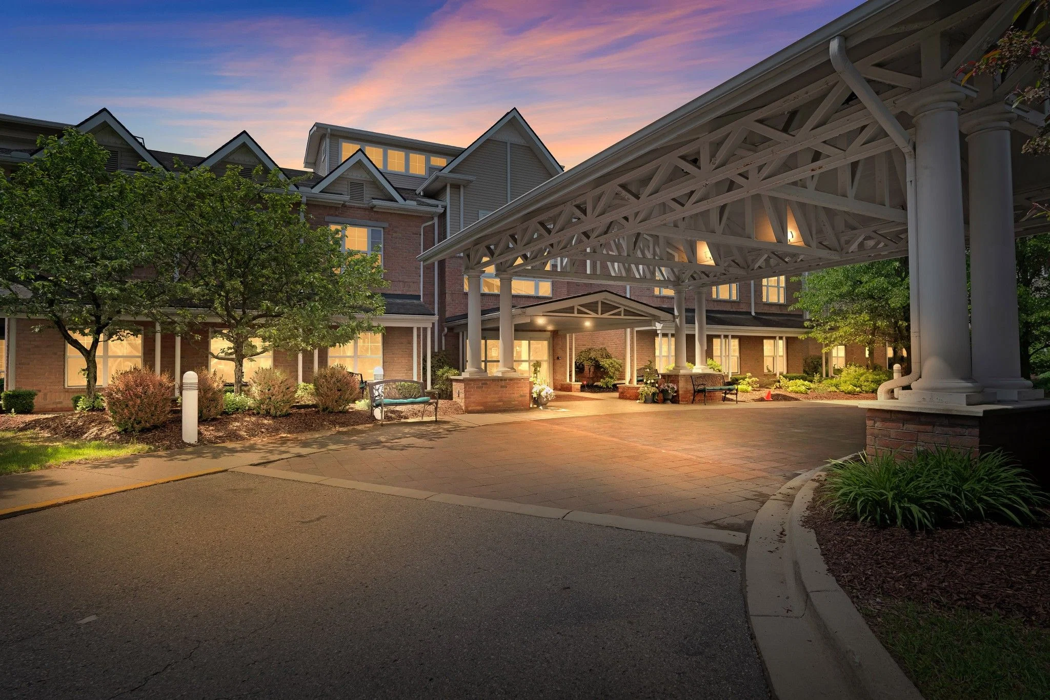 TOWN VILLAGE STERLING HEIGHTS