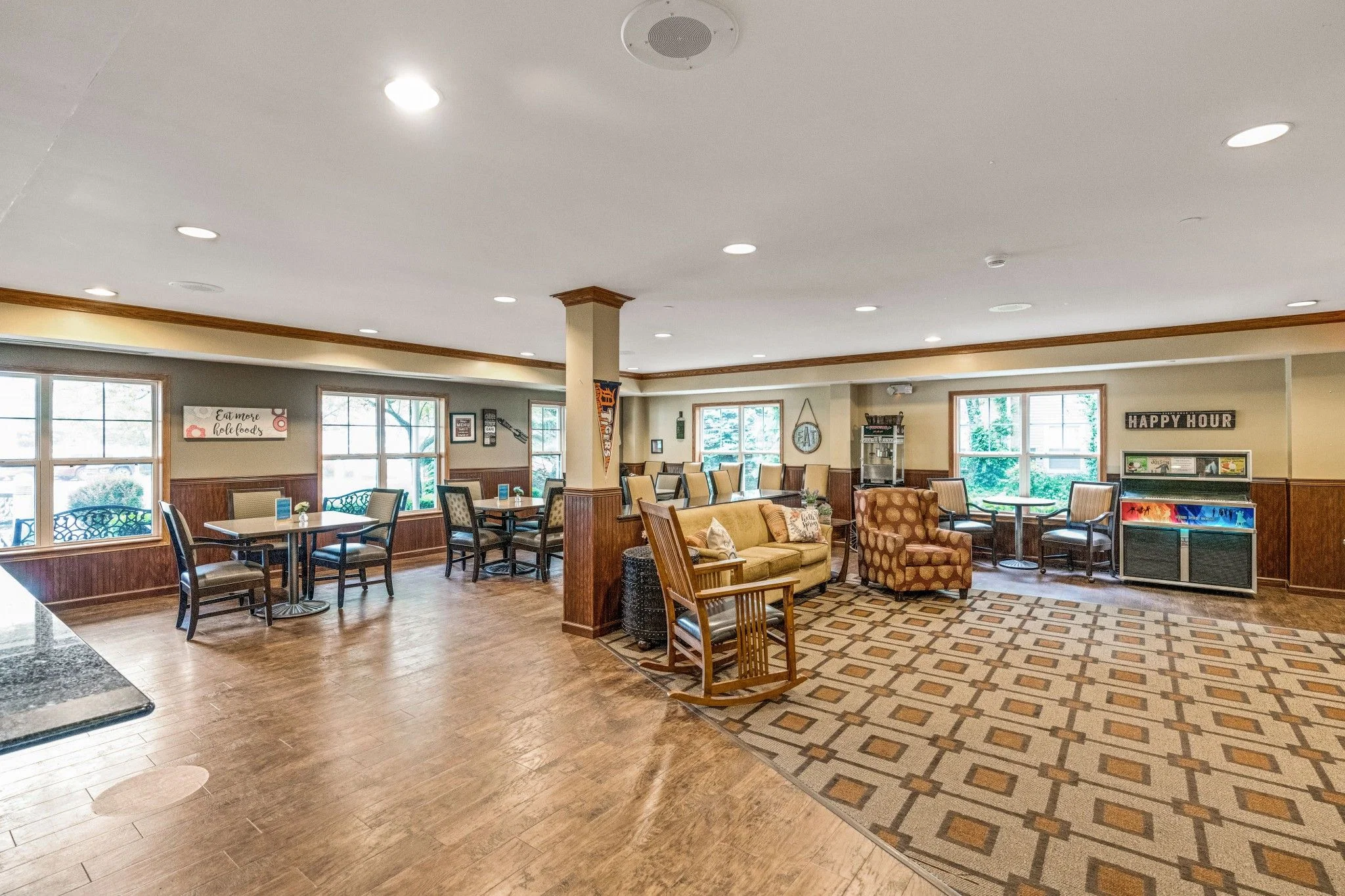 Town Village Sterling Heights - Independent Living photo