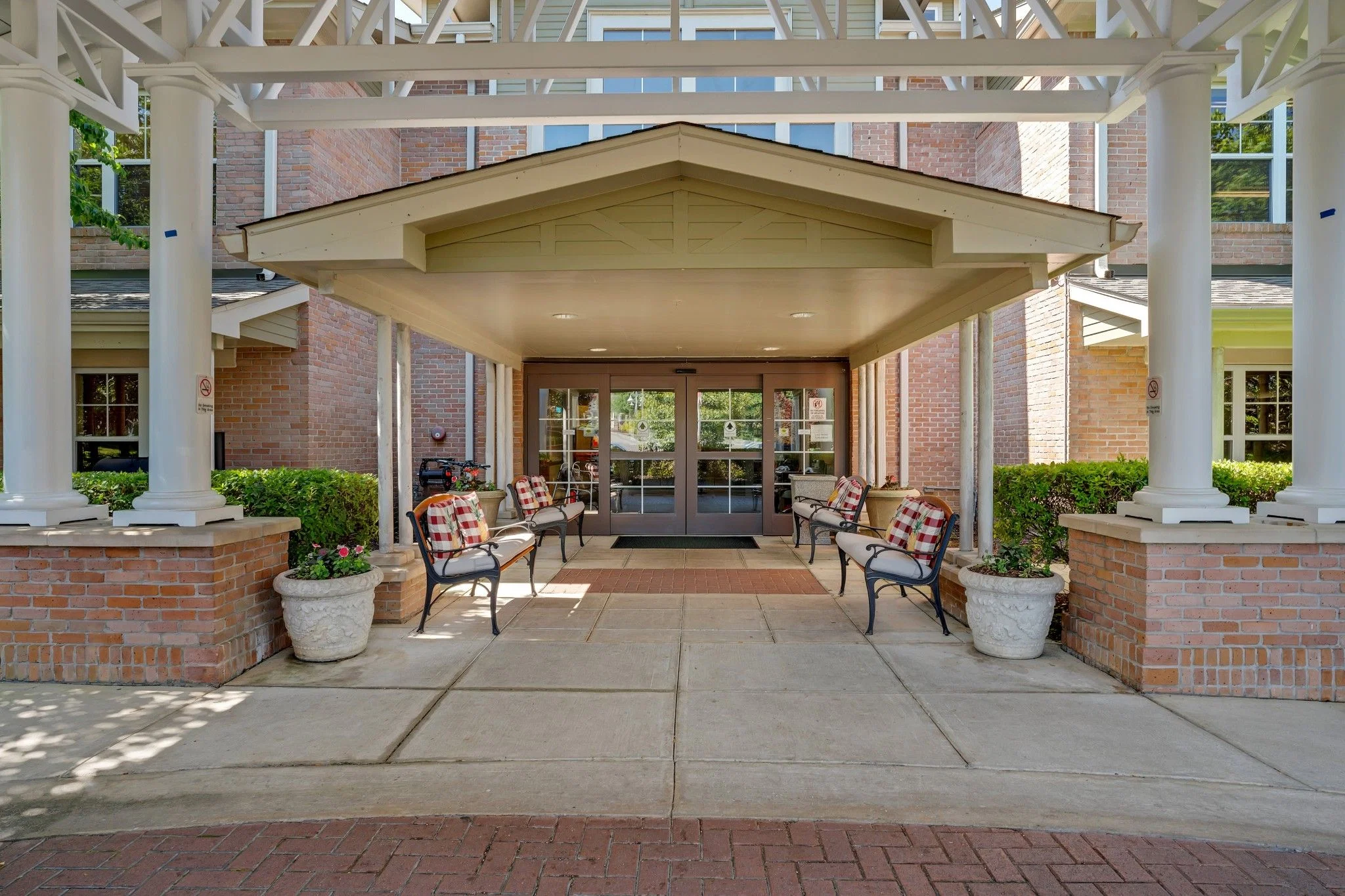 TOWN VILLAGE VESTAVIA HILLS