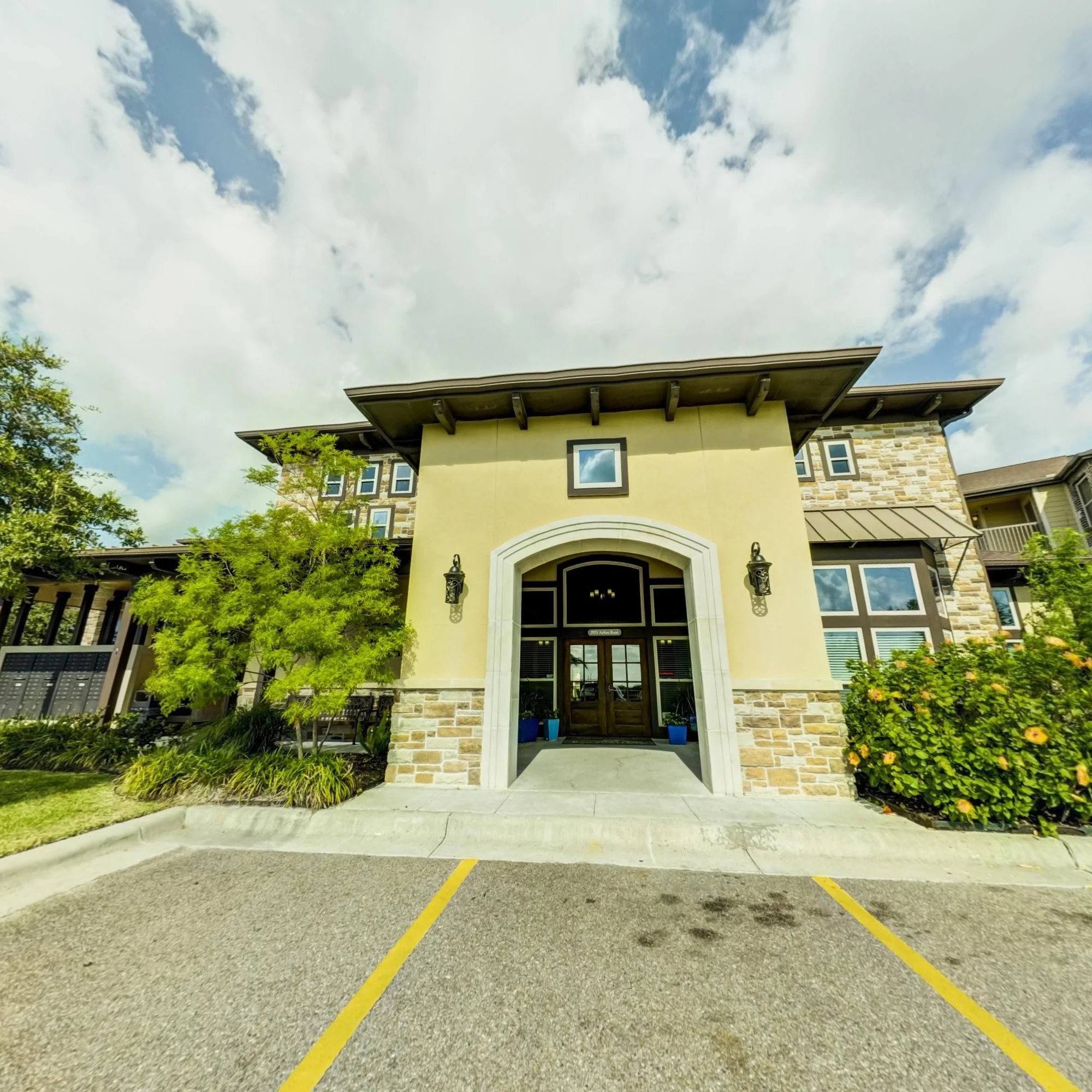 Tuscana Bay Apartments