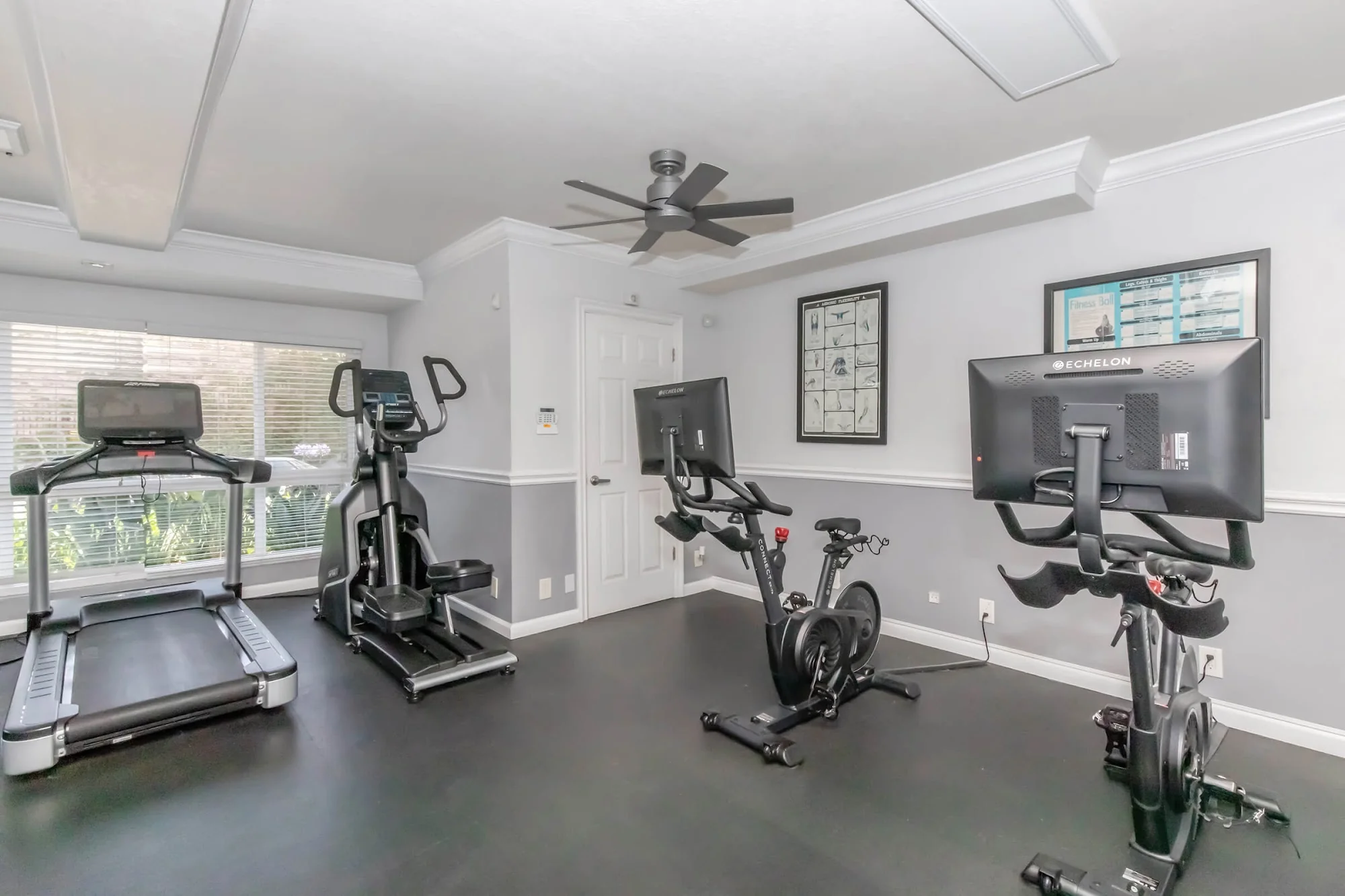 TUSCANY VILLAS APARTMENTS