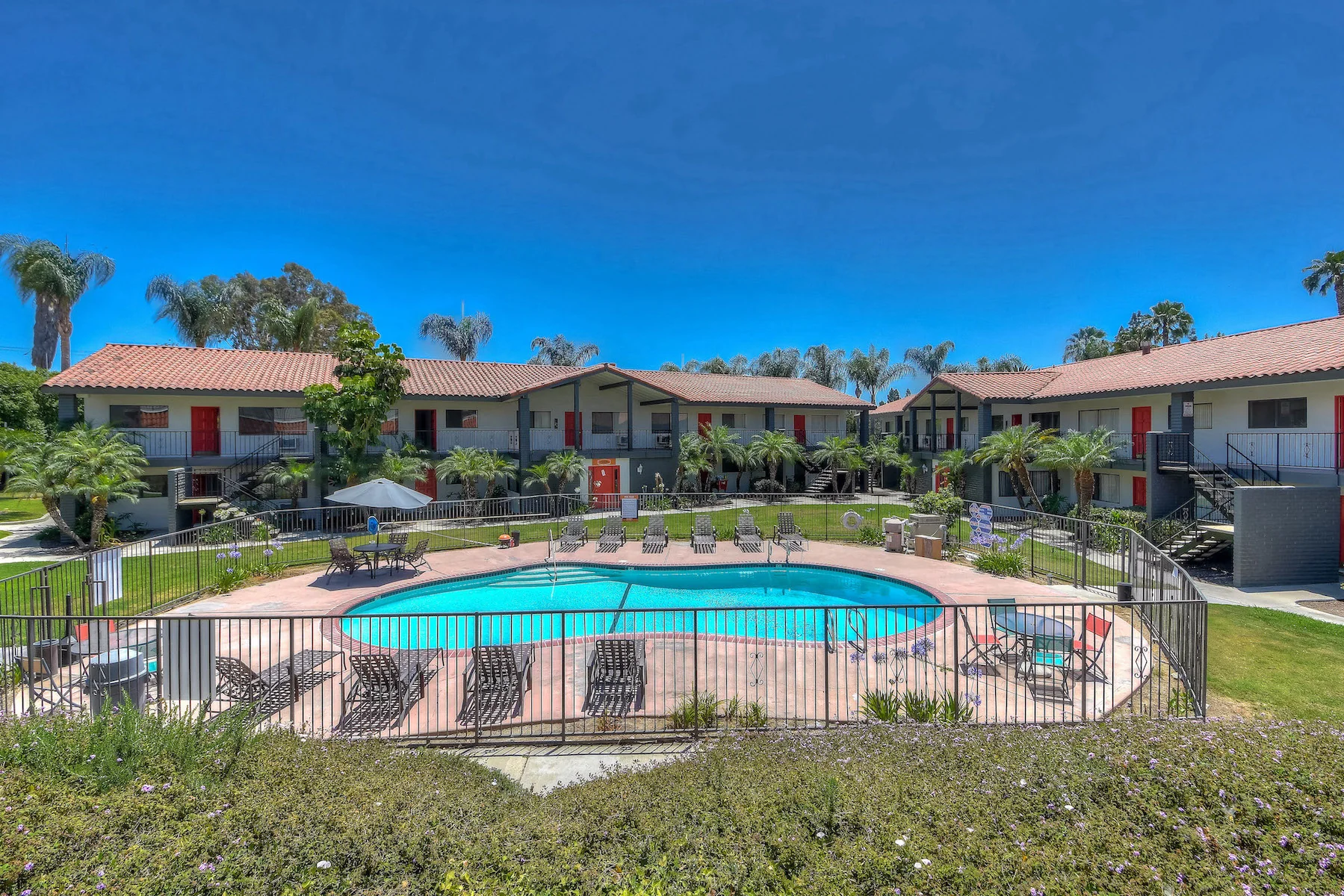 UNIVERSITY VILLAGE FULLERTON