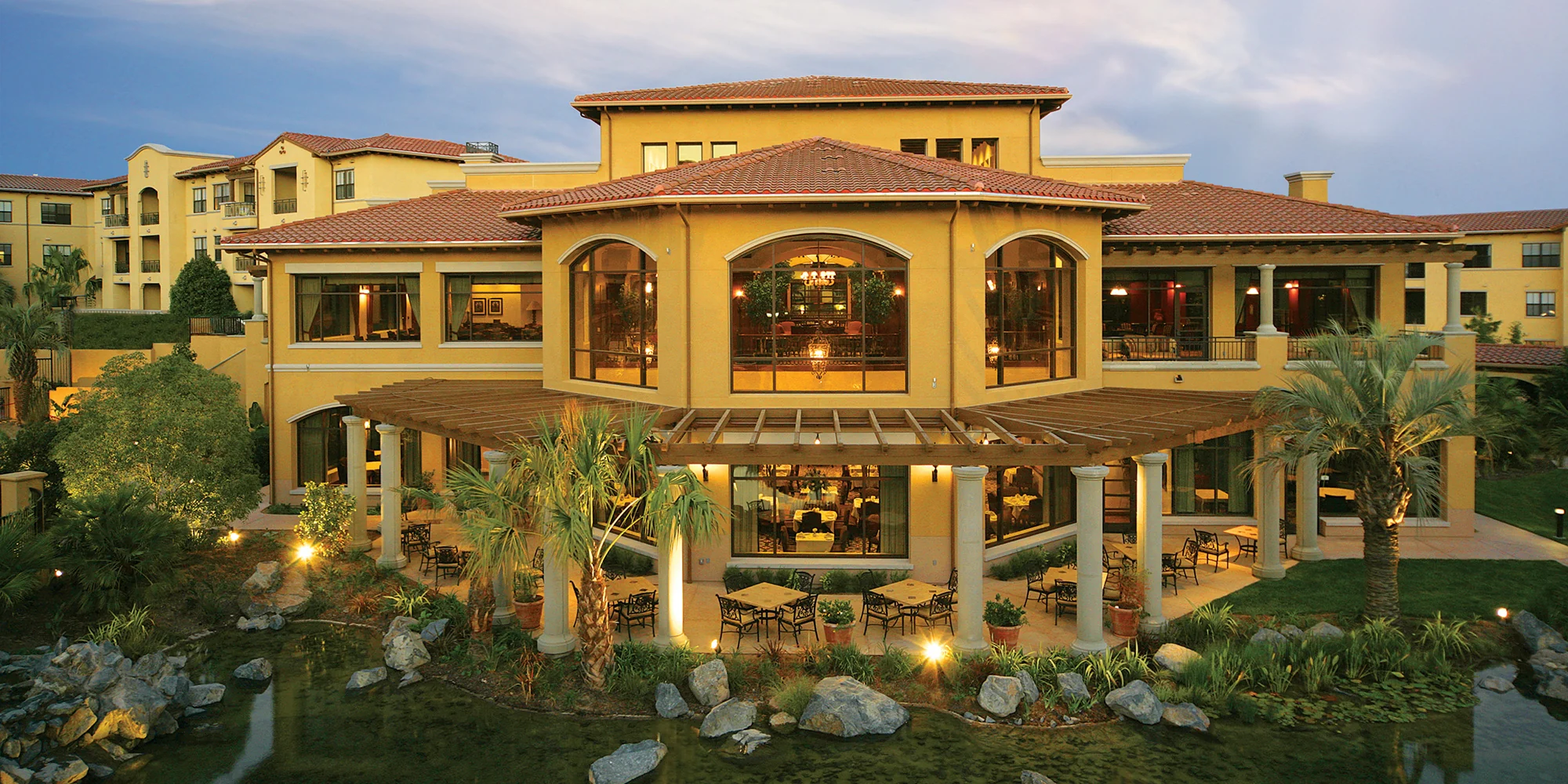 UNIVERSITY VILLAGE THOUSAND OAKS