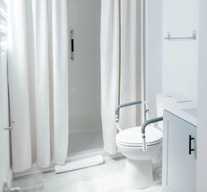 UPSCALE HOLISTIC LIVING