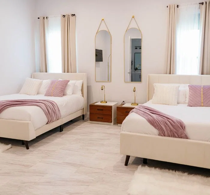 UPSCALE HOLISTIC LIVING