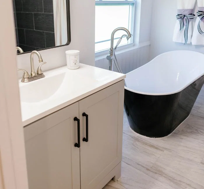 UPSCALE HOLISTIC LIVING