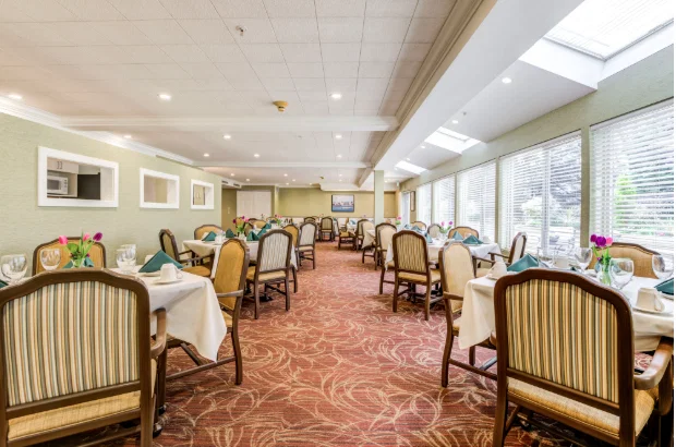 VILLAGE GREEN SENIOR LIVING WEST SEATTLE