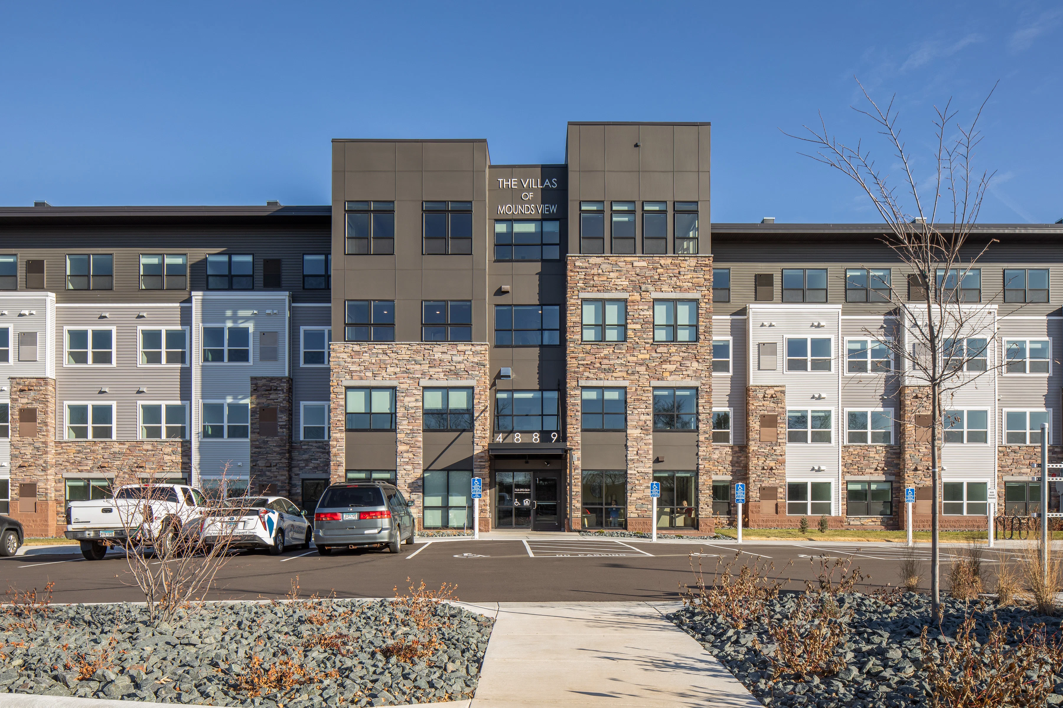 VILLAS OF MOUNDS VIEW