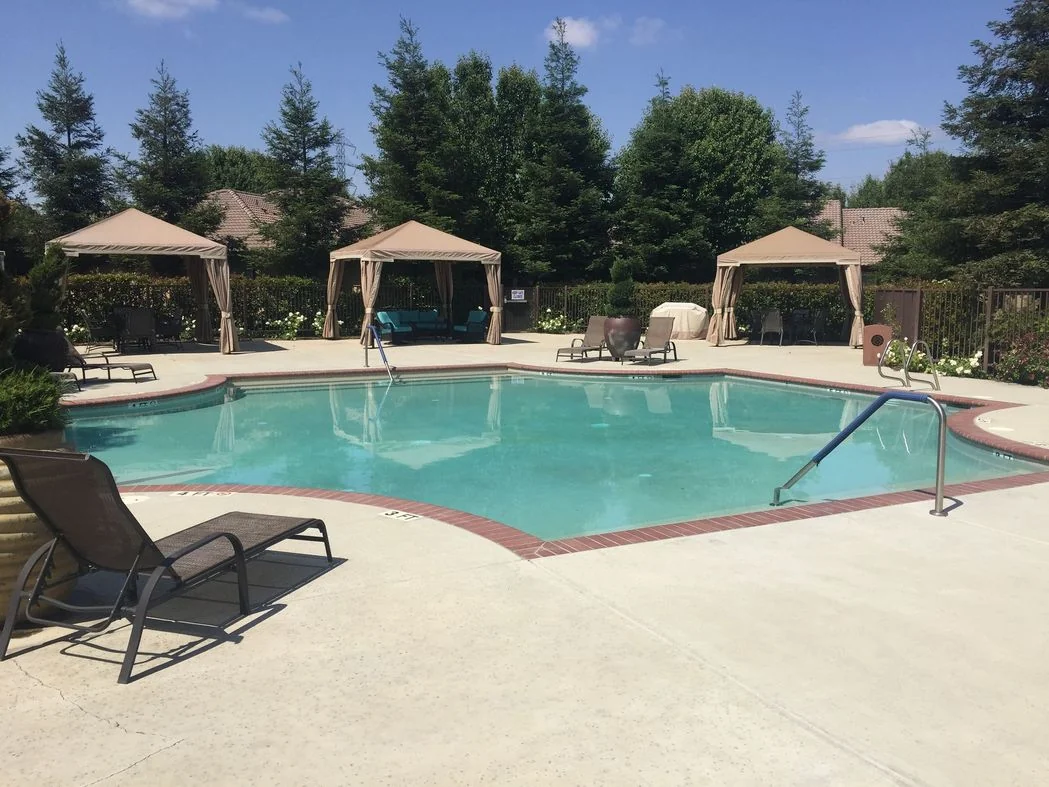 Villas At Scenic River