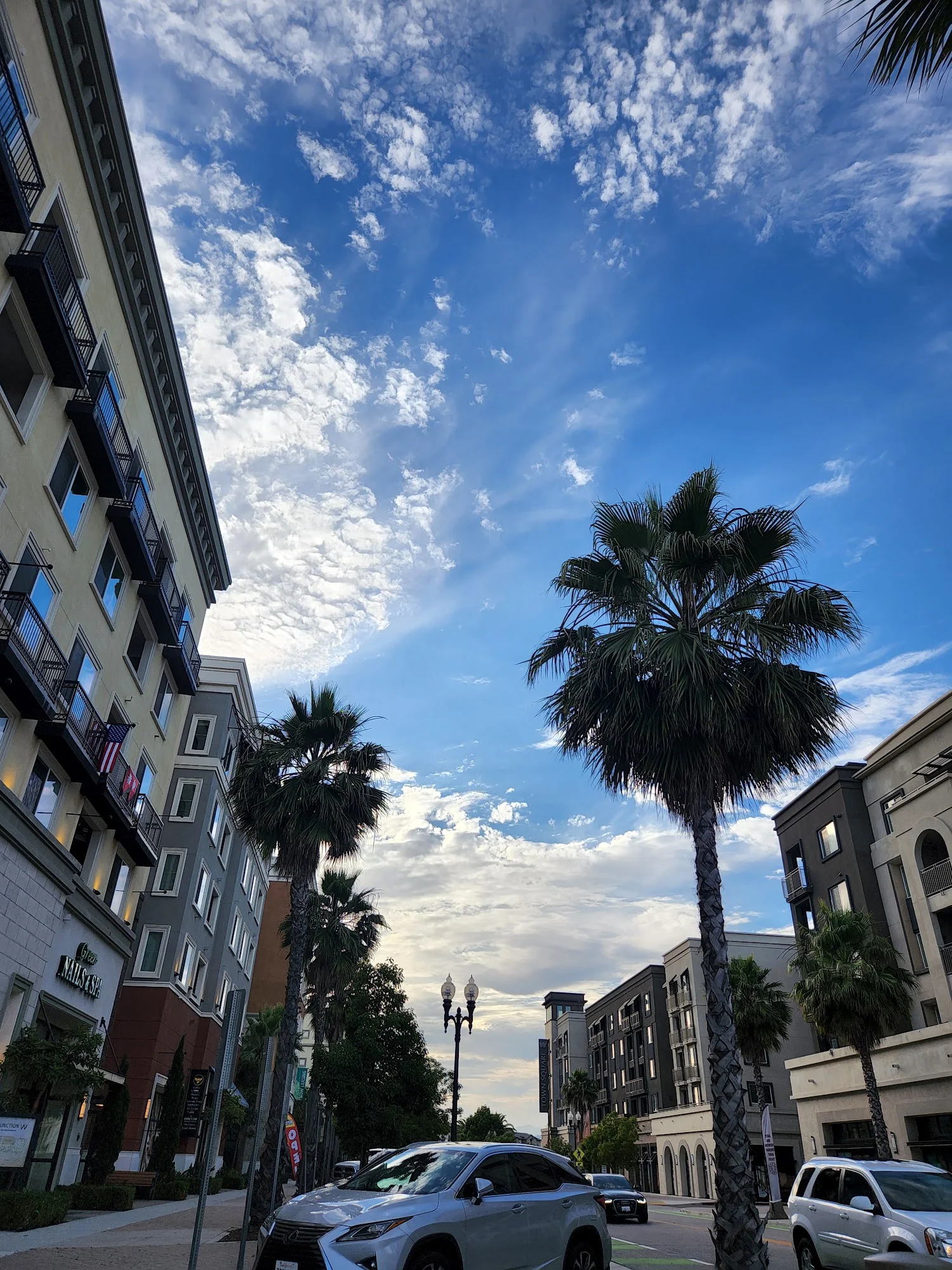 WAGON WHEEL FAMILY APARTMENTS