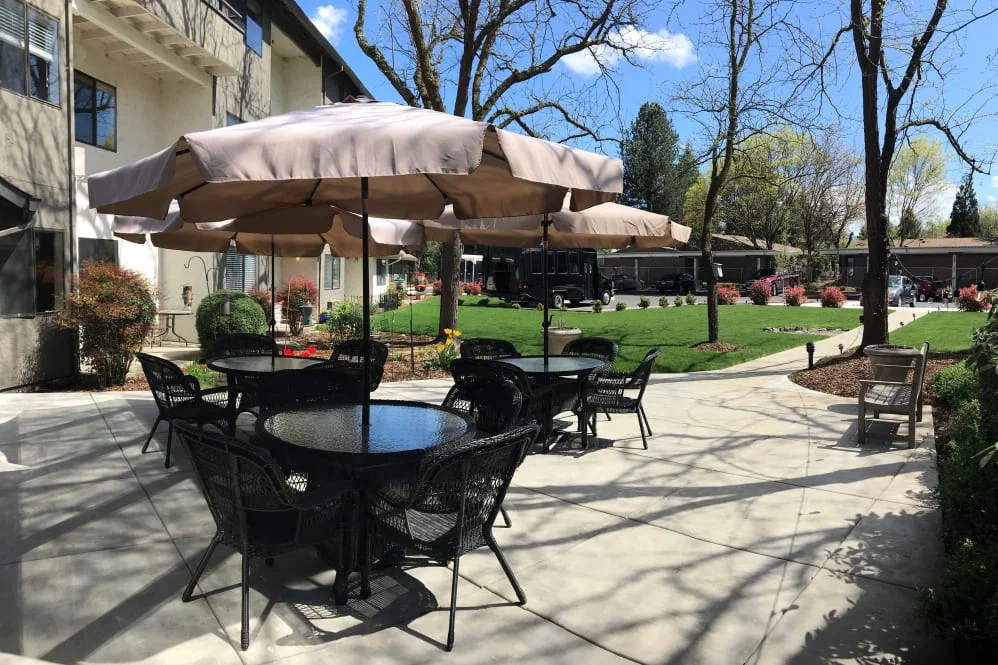 WEATHERLY INN