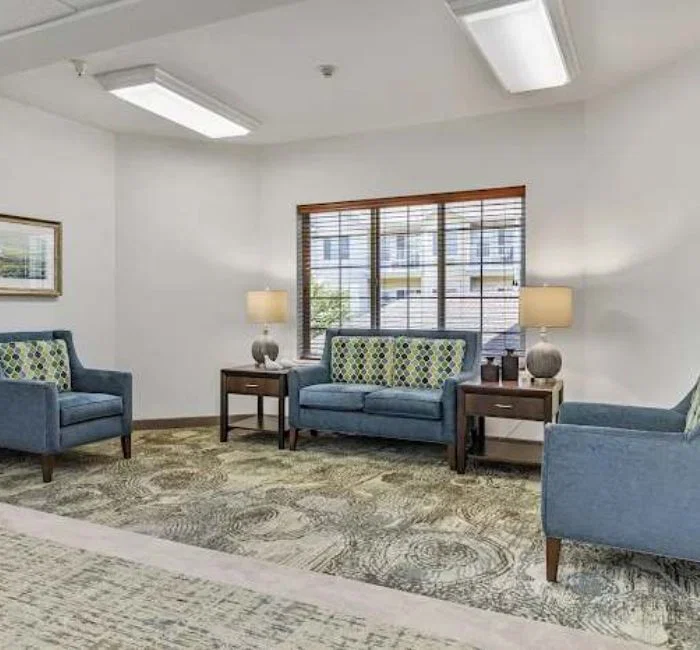 WHISPERING PINES GRACIOUS RETIREMENT LIVING