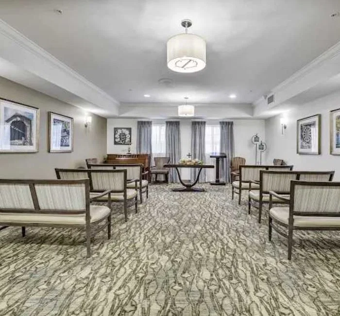 WHISPERING PINES GRACIOUS RETIREMENT LIVING
