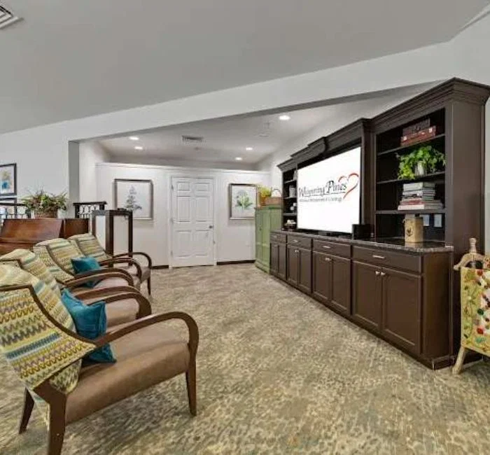 WHISPERING PINES GRACIOUS RETIREMENT LIVING