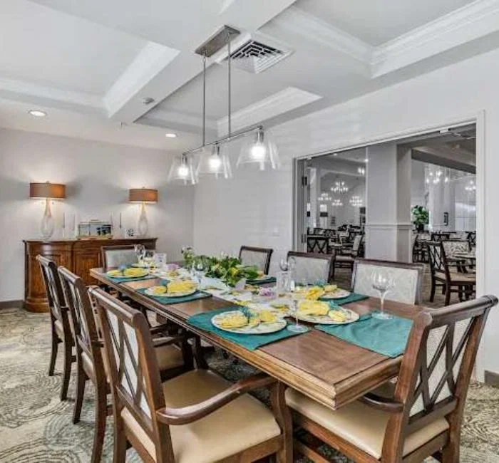 WHISPERING PINES GRACIOUS RETIREMENT LIVING