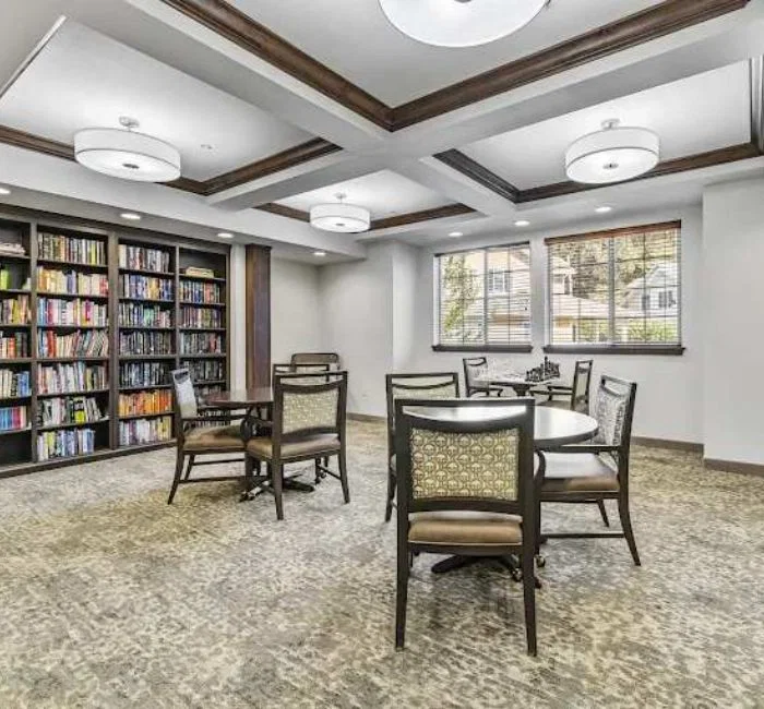 WHISPERING PINES GRACIOUS RETIREMENT LIVING