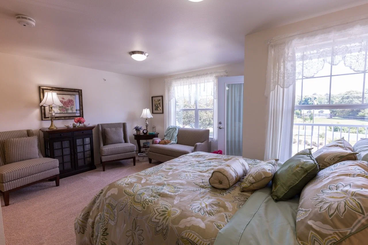WILLOW CREEK GRACIOUS RETIREMENT LIVING