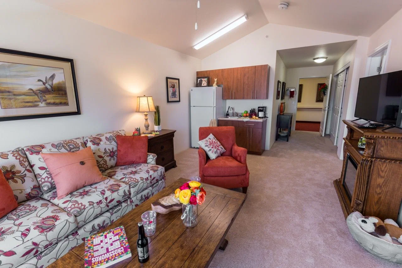 WILLOW CREEK GRACIOUS RETIREMENT LIVING