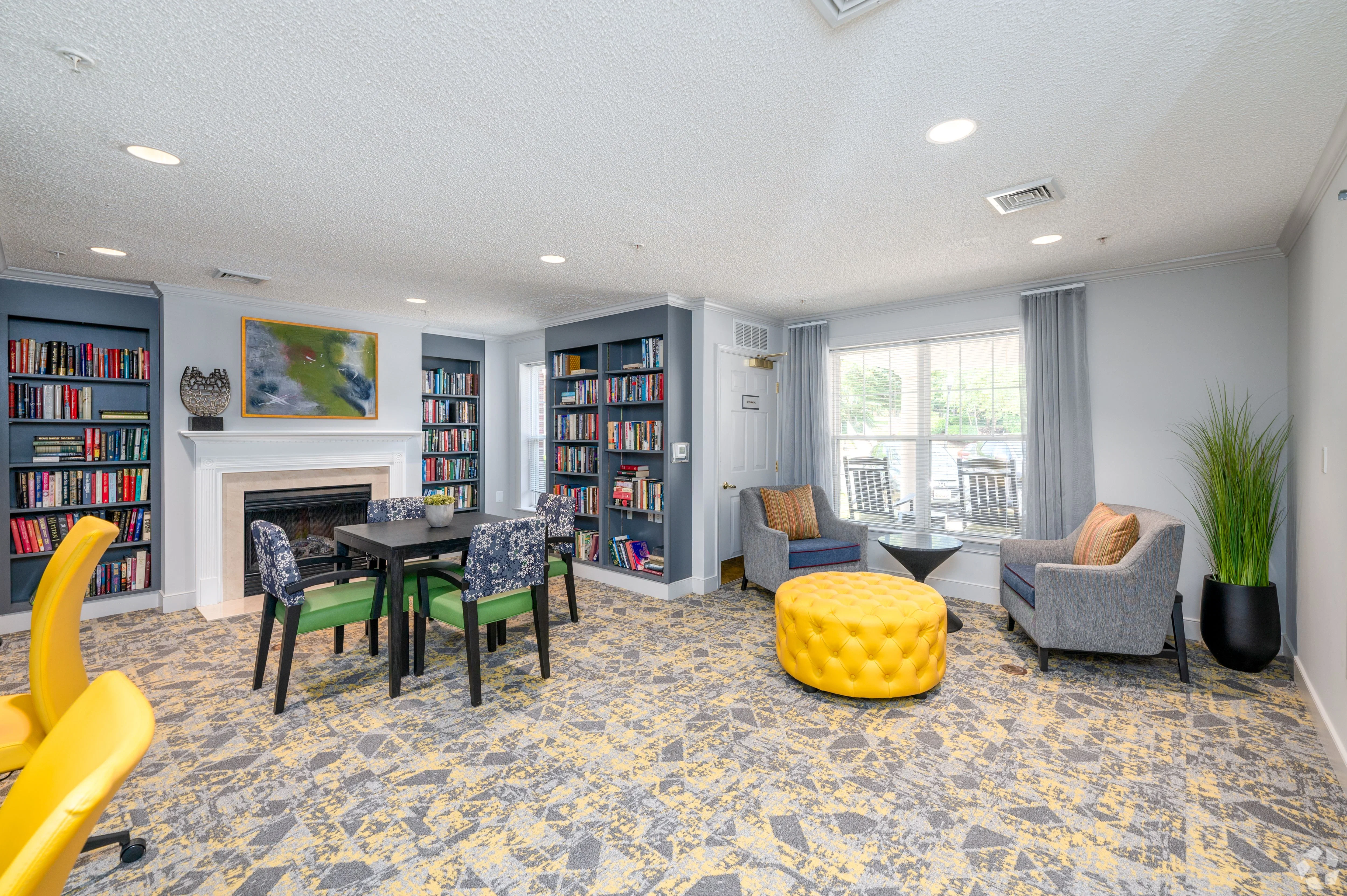 WILLOW MANOR AT COLESVILLE