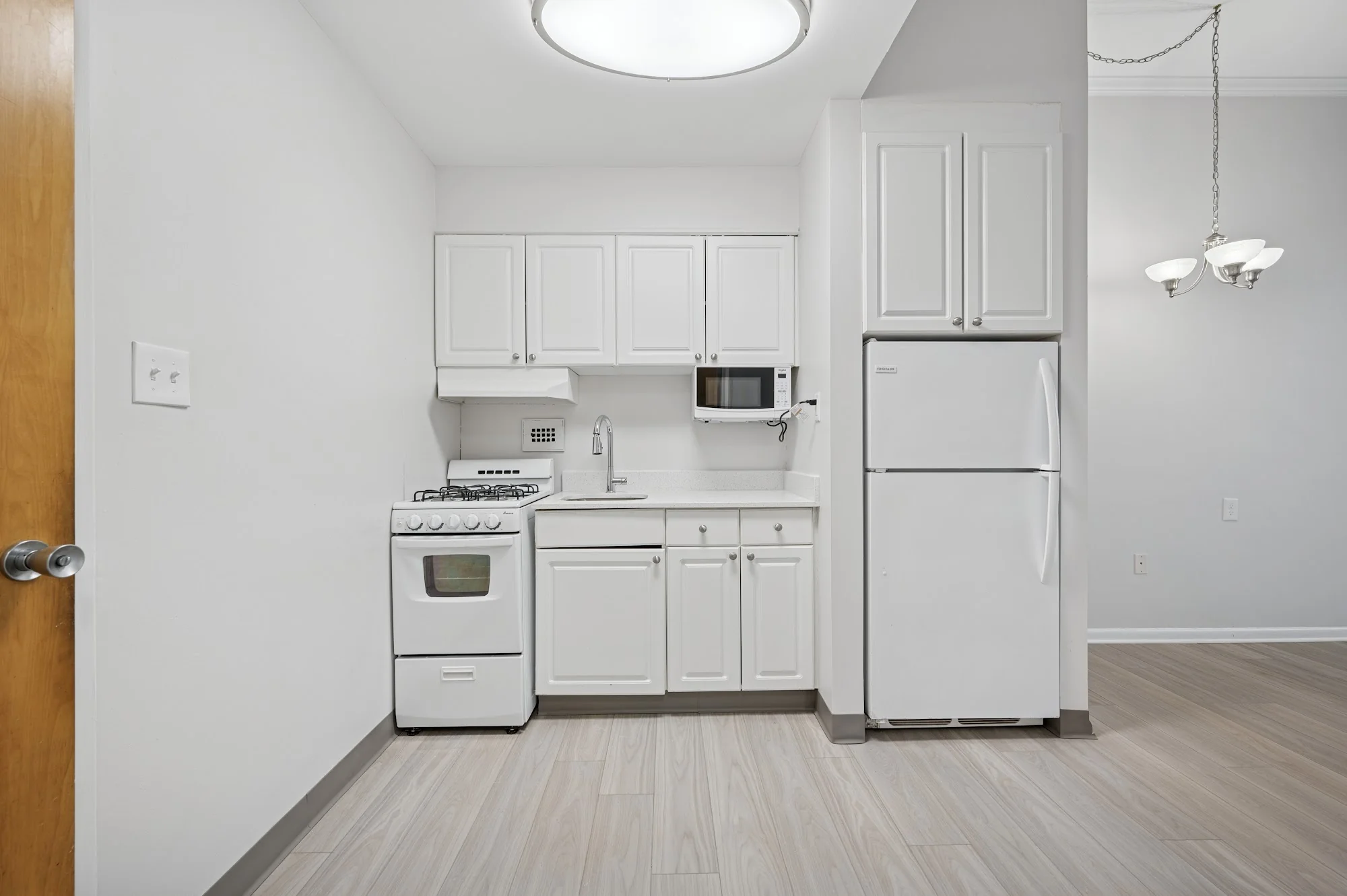 York House Apartments