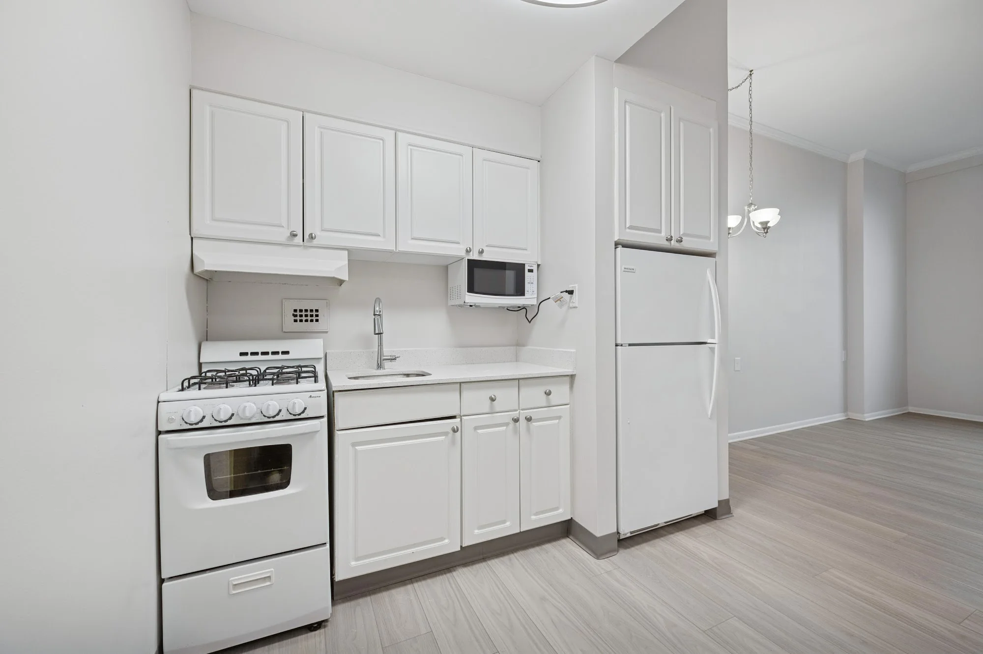 York House Apartments