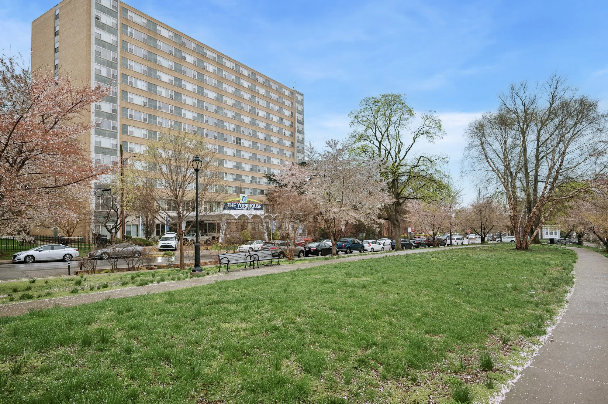 York House Apartments