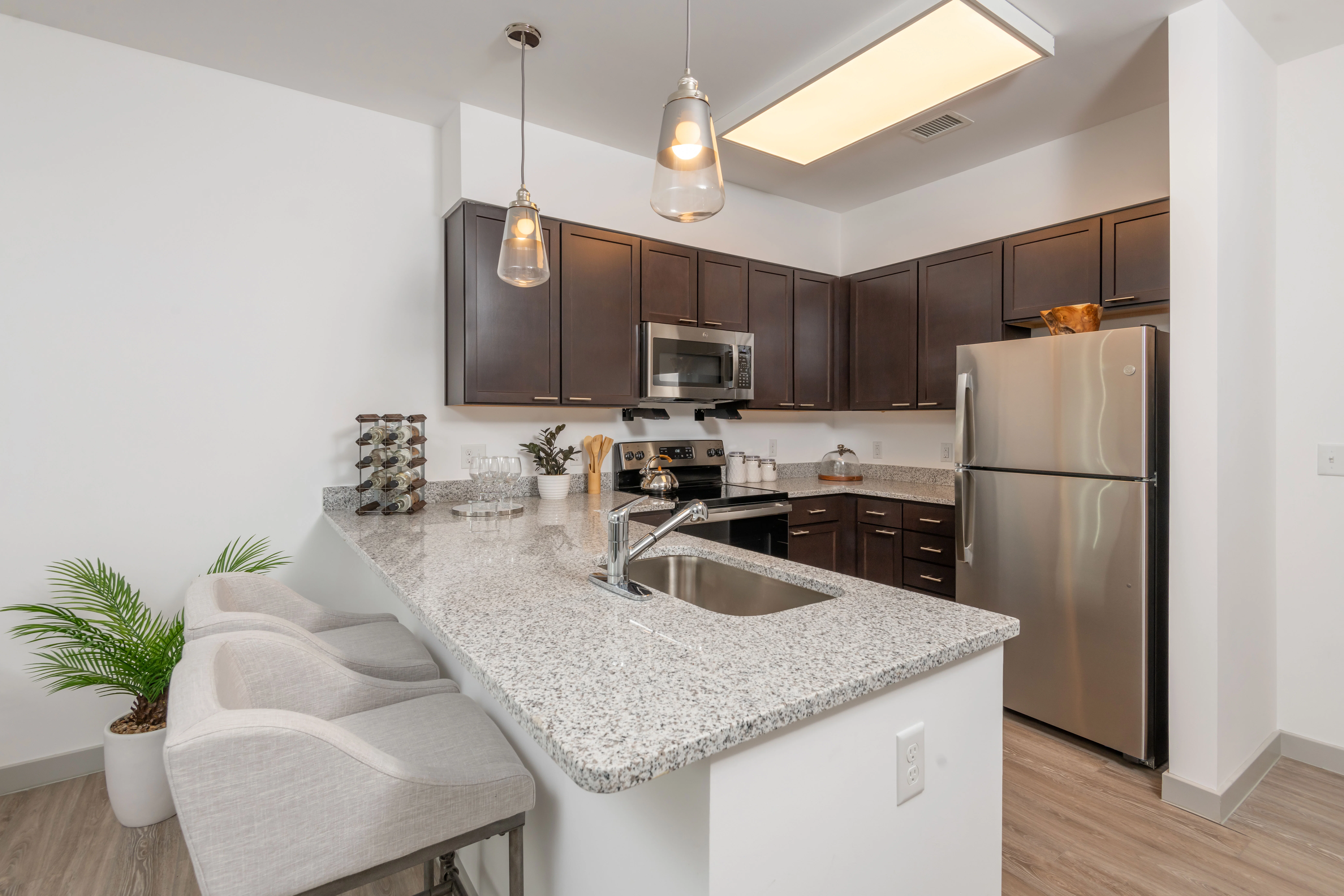 ZEN. APARTMENTS