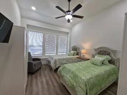 SILVERMAPLE ASSISTED LIVING