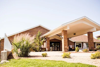 WAUNAKEE MANOR