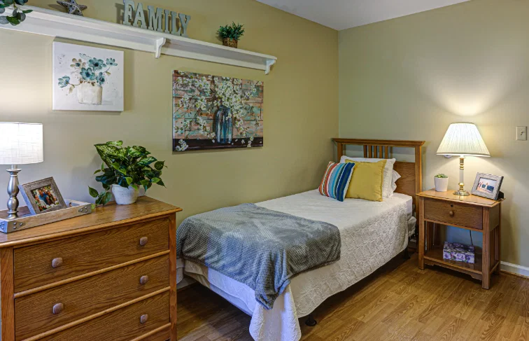 1019 BELLE’S PLACE OF KENWOOD
