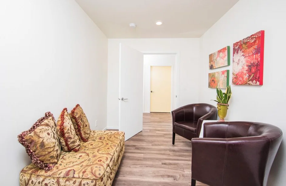 3 TREE VISTA ADULT FAMILY HOME, LLC
