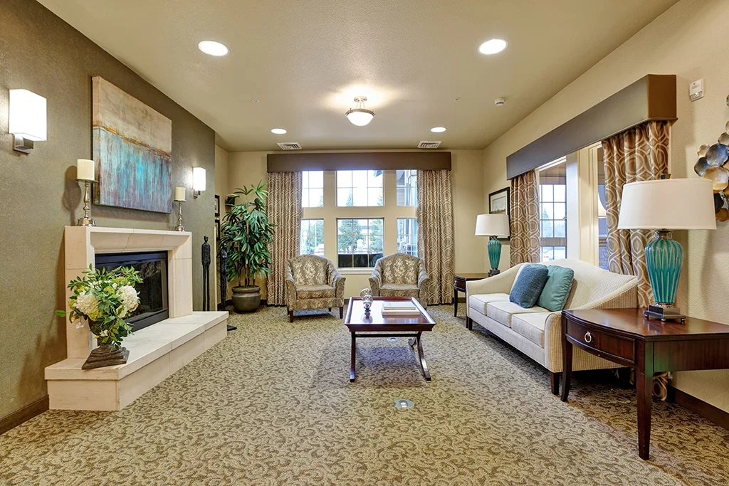 ALMOND HEIGHTS SENIOR LIVING