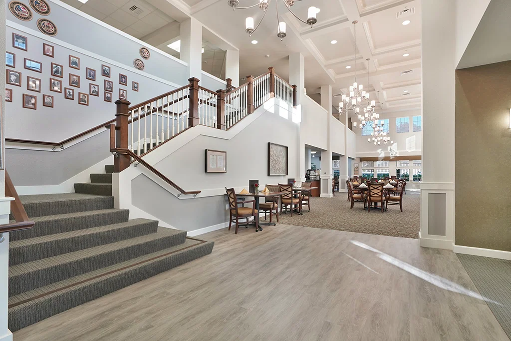 ALMOND HEIGHTS SENIOR LIVING